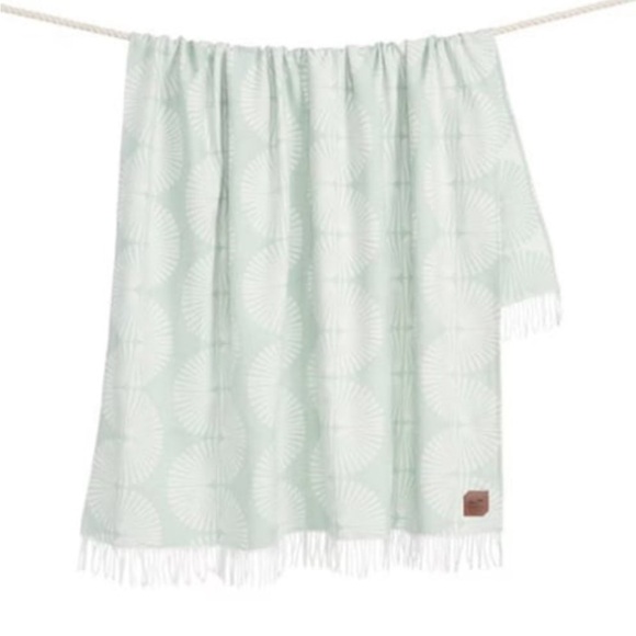 NEW Slowtide Sidewinder Fringe Trim Cotton Blanket - Picture 2 of 5